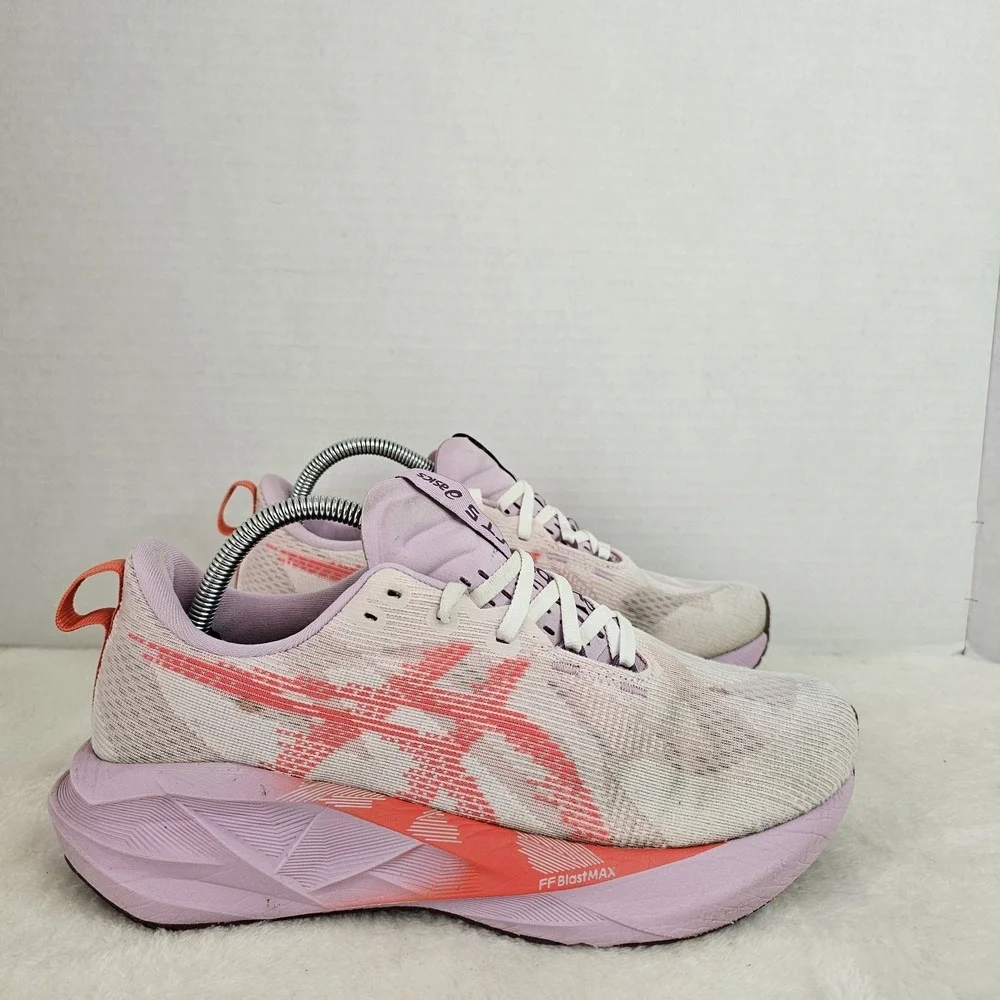 ASICS Novablast 5 Running Shoes Womens 9.5 Pink Mesh Racing Athletic Sneakers